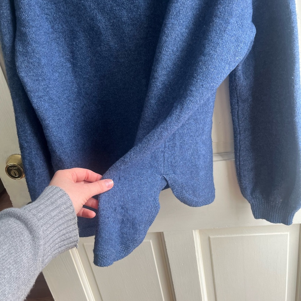 Wool Collared Sweater - Picture 4 of 5
